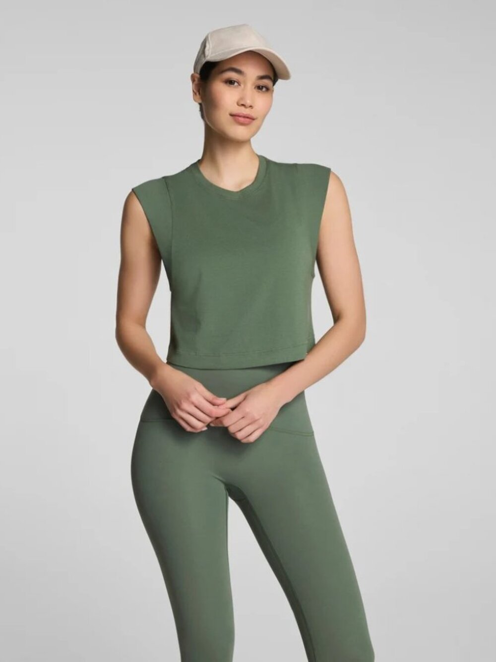 SPANX® BoostUp Cropped Tank - Picture 2 of 6